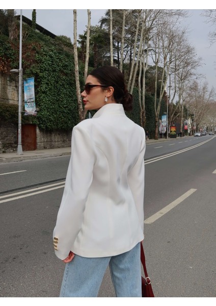 Gold Düğmeli Blazer Ceket
