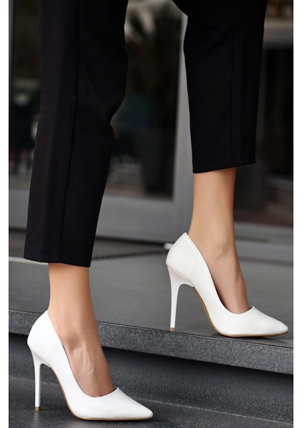 NS085 Beyaz Cilt Stiletto Kadın Ayakkabı fiyatları