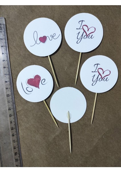 20 Adet Dekoratif Yuvarlak Bayraklı Love Baskılı Kürdan 6,5 cm - Sevgililer Günü Kürdanı