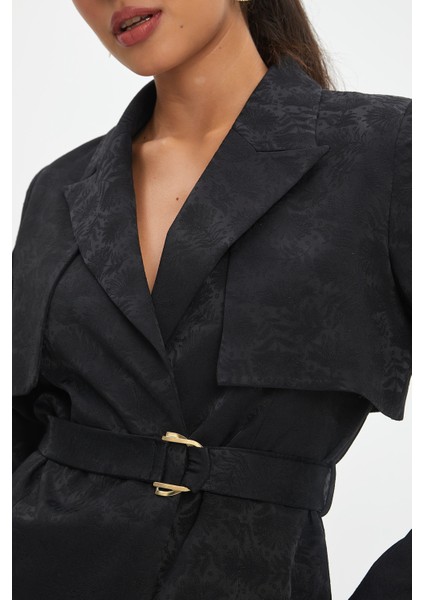 Kadın Takım - Kuşak Detaylı Ceket ve Geniş Paça Pantolon, Şık ve Modern Tasarım - Günlük ve Özel Kullanım Için Zarif Takım modelleri