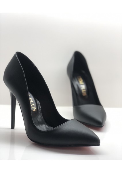 Siyah Mat Deri Astarlı Stiletto Topuklu Ayakkabı