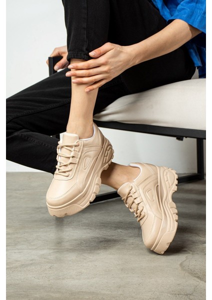 Kadın Günlük Sneaker Yüksek Taban 6 cm Hafif Rahat Spor Ayakkabı Kadın Kalın Taban Sneaker fiyatları