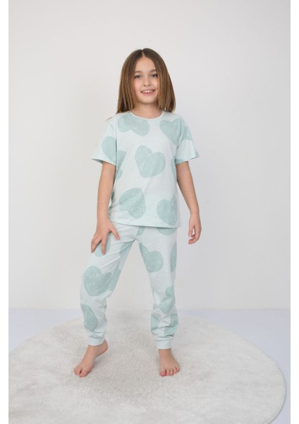 Kız Çocuk Pamuk Yazlık Kısa Kollu Pijama Takımı-Kalp Desenli