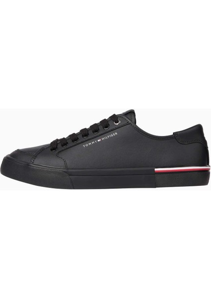 Core Corporate Low Top Sneaker