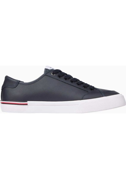 Core Corporate Low Top Sneaker