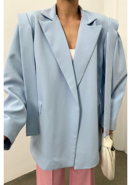 Kadın Oversize Blazer Ceket Kuşaklı Omuz Detaylı fırsatları