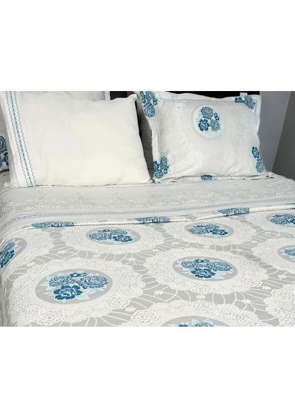 Elegance Mavi Çiçekli Dantelli Yatak Örtüsü Seti -Çift Kişilik Şık ve Modern Tasarım 6 Parça