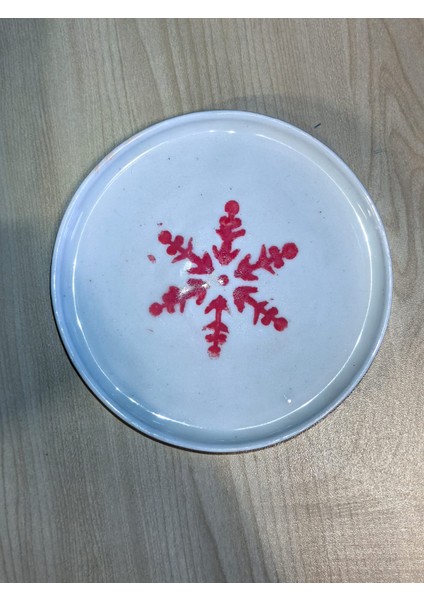 Sevgililer Gününe Özel Üretilmiş Kalp Desenli Seramik Türk Kahve Fincan- Ekspresso Fincanı