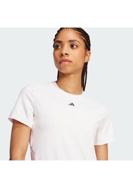 Performance IY9170 Designed For Training Slim Fit Tişört fırsatları