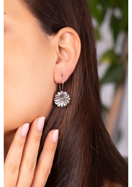 Papatya Elişi Tasarım Gümüş Küpe 4945 fiyatları