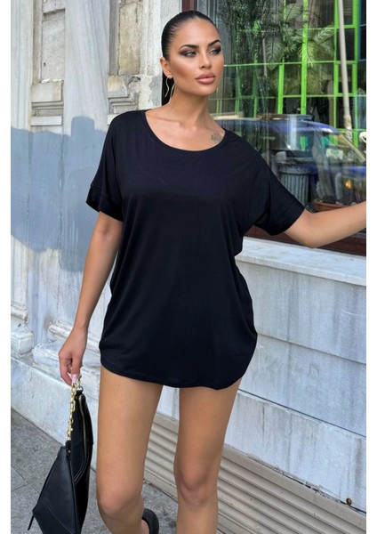 Kadın Siyah Geniş Yaka, Kısa Kollu, Sırtı Dekolteli, Dökümlü Kumaş, Salaş Bluz indirimleri