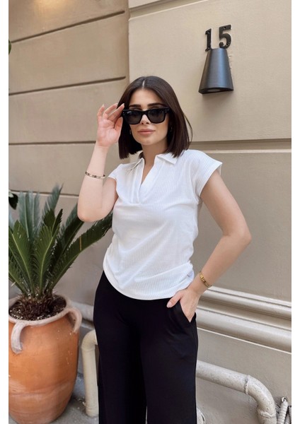 Beyaz Polo Yaka, Kısa Kol, Fitilli Kaşkorşe Kumaş, Basic Kalıp/kesim, Spor ve Günlük Bluz & T-Shirt modelleri