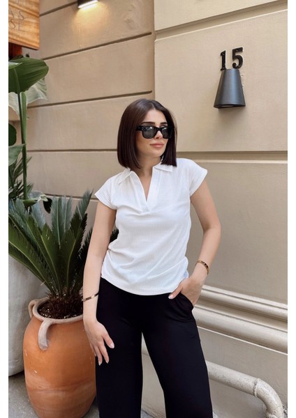 Beyaz Polo Yaka, Kısa Kol, Fitilli Kaşkorşe Kumaş, Basic Kalıp/kesim, Spor ve Günlük Bluz & T-Shirt indirimleri