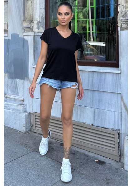 Kadın Siyah V Yaka, Kısa Kol, Basic Model, Salaş Bluz