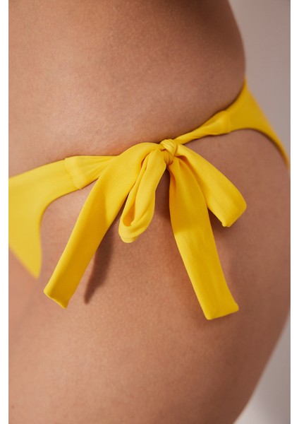 Sarı Brazilian Bikini Altı