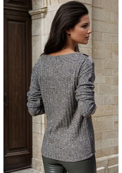 Antrasit V Yaka, Çift Şerit Detaylı, Triko Bluz fiyatları