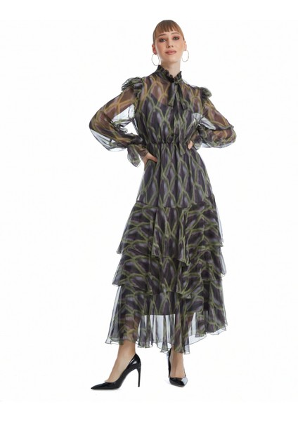 Kadın Uzun Şifon Elbise - Kat Kat Etekli - Fular Detaylı, Modern ve Hareketli Tasarım – Günlük ve Özel Gün Kullanımları Için Şık Elbise fiyatları