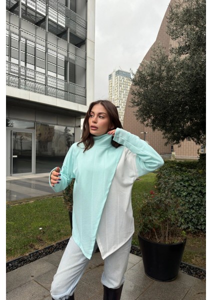 Kadın Mint Asimetrik Kesim, Önü Iki Parçalı, Ince Triko Kumaş, Salaş Bluz Kazak