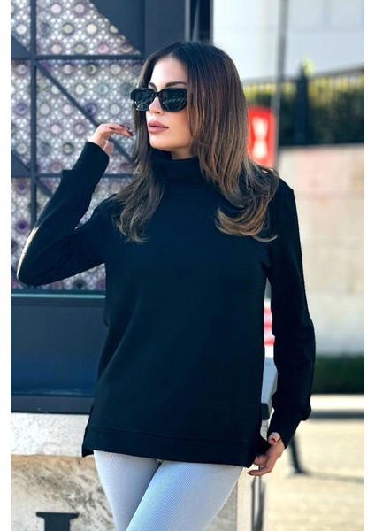 Kadın Siyah Bogazlı, Yanları Yırtmaçlı Triko Kazak