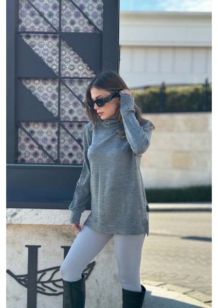 Kadın Gri Bogazlı, Yanları Yırtmaçlı Triko Kazak indirimleri