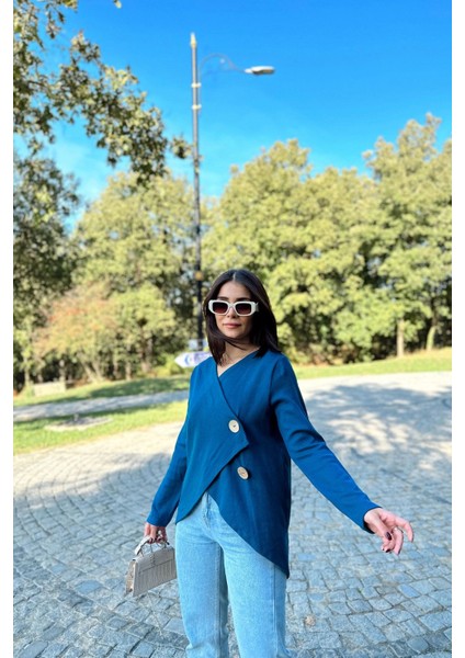 Kadın Indigo Asimetrik Kesim, Düğmeli, Salaş Hırka Bluz modelleri