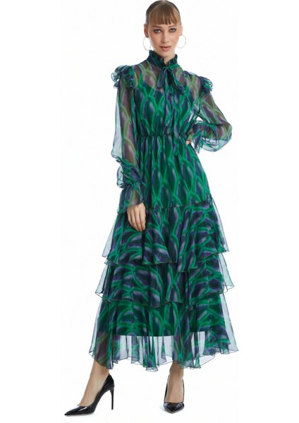 Kadın Uzun Şifon Elbise - Kat Kat Etekli - Fular Detaylı, Modern ve Hareketli Tasarım – Günlük ve Özel Gün Kullanımları Için Şık Elbise modelleri