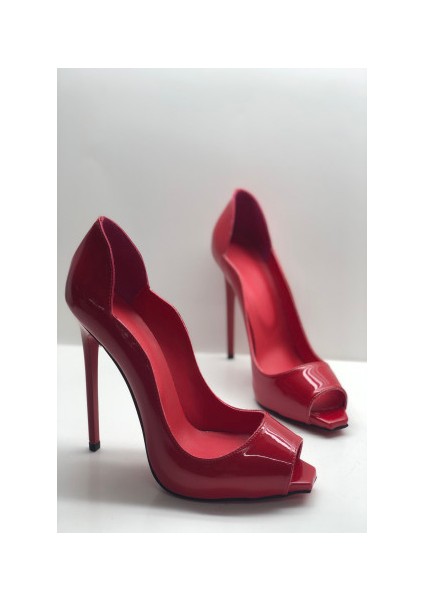 Kırmızı Rugan Love Kare Burun Gizli Platformlu Stiletto Topuklu Ayakkabı modelleri