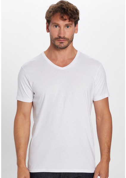 Erkek Slim Fit Dar Kesim %100 Pamuk Yumuşak Dokulu Beyaz V Yaka Tişört modelleri