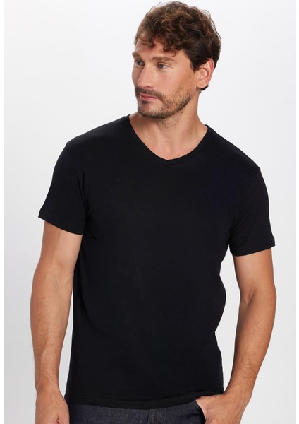 Erkek Slim Fit Dar Kesim %100 Pamuk Yumuşak Dokulu Siyah V Yaka Tişört