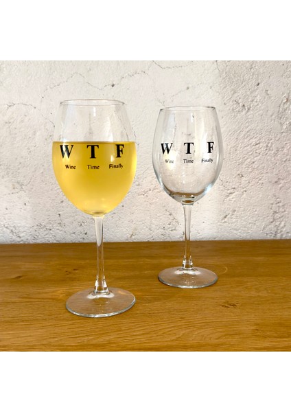 Wine Time Finally / Yazılı Paşabahçe Şarap Kadehi - 615 cc