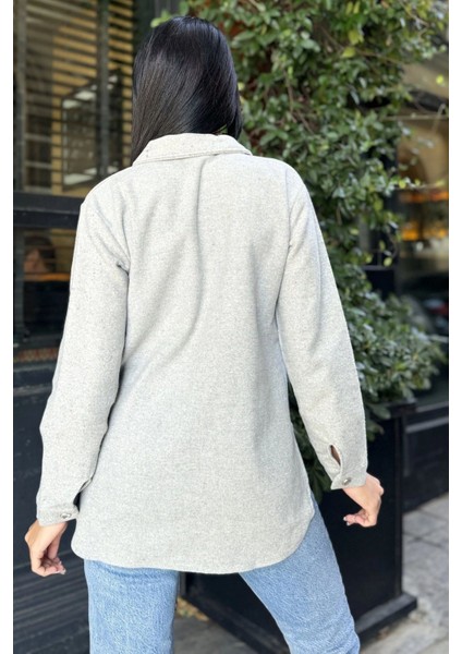 Gri Uzun Kol, Çift Cepli, Eteği Oval Kesim, Kaşe Gömlek Ceket indirimleri