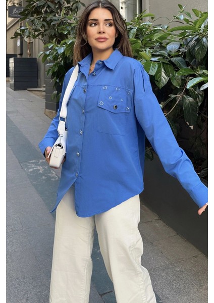 Kadın Saks Apolet ve Zımba Detaylı, Salaş Kesim, Terletmez, Poplin Gömlek modelleri