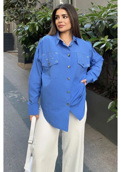 Kadın Saks Apolet ve Zımba Detaylı, Salaş Kesim, Terletmez, Poplin Gömlek fırsatları