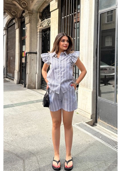 Kadın Siyah Kısa Kol, Omuzları Flare Fırfır Tasarımlı, Terletmez, Çizgi Desenli Fisto Gömlek fırsatları