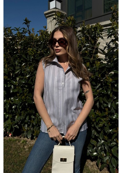 Kadın Laci Çizgili, Dokulu Yazlık Kumaş, Yarım Patlı, Sıfır Kollu Bluz modelleri