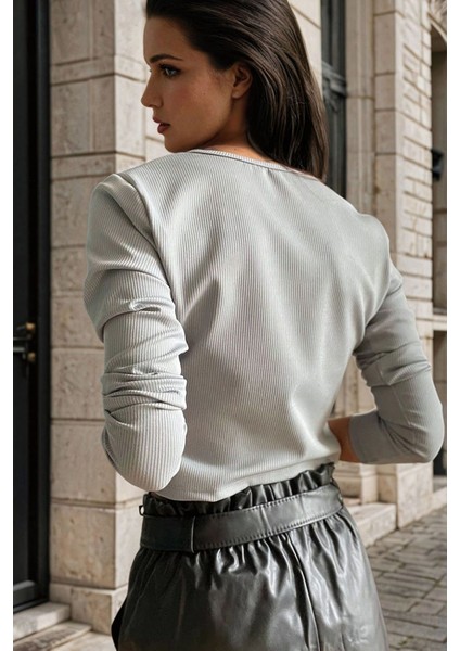 Gri Crop, Fermuar Detaylı, Basic Bluz