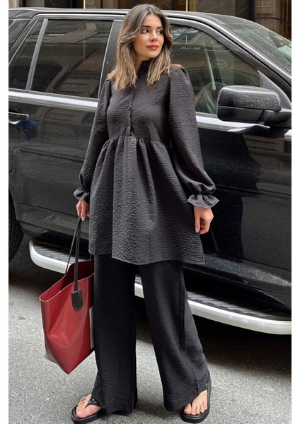 Siyah Hakim Yaka Balon Kol Tunik Bol Paça PantolonTakım fırsatları