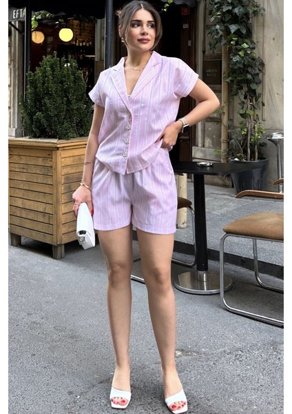 Pembe Apaş Yaka, Kısa Kol Gömlek & Beli Lastikli, Cepli Şort - Çizgi Desen Fisto Alt Üst Takım