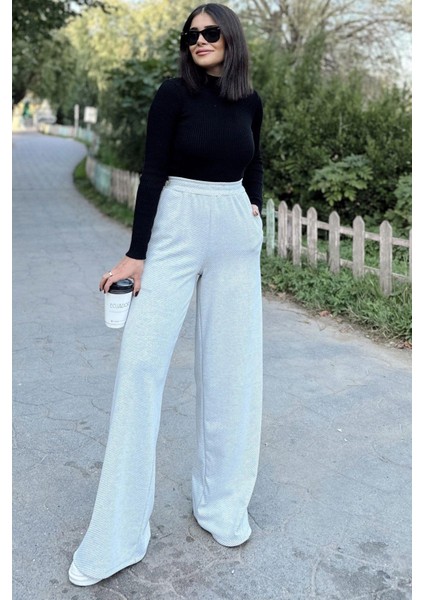 Kadın Beyaz Beli Lastikli, Cepli Örme Dokuma Kumaş, Bol Paça, Salaş Pantolon