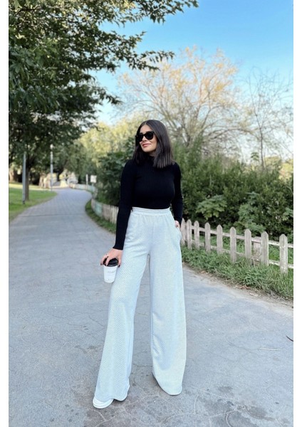 Kadın Beyaz Beli Lastikli, Cepli Örme Dokuma Kumaş, Bol Paça, Salaş Pantolon modelleri