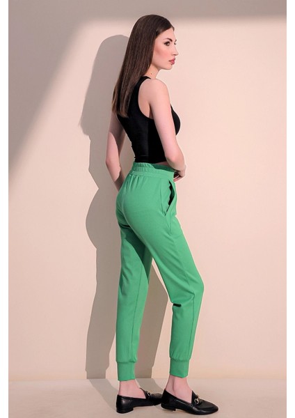 Kadın Yeşil Rahat Dokulu Kumaş Cepli Beli Lastikli Paça Jogger Spor Pantolon fırsatları