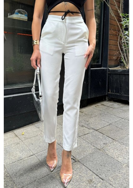 Kadın Ekru Beli Lastikli Şerit Detaylı Arka ve Yan Cepli Kalem Pantolon fiyatları