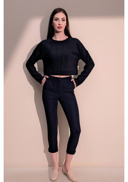 Kadın Lacivert Beli Lastikli Şerit Detaylı Arka ve Yan Cepli Kalem Pantolon