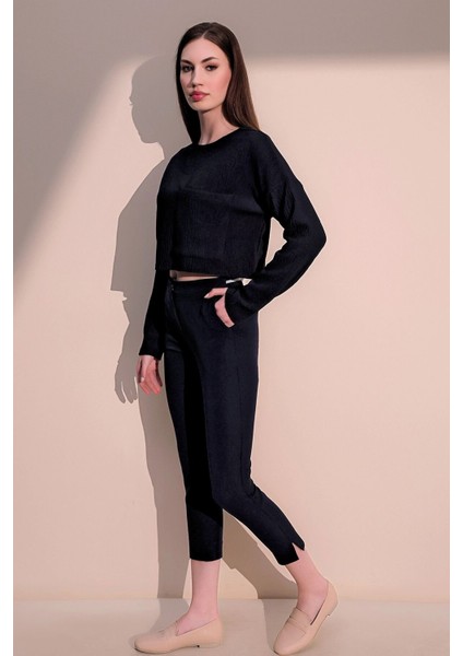 Kadın Lacivert Beli Lastikli Şerit Detaylı Arka ve Yan Cepli Kalem Pantolon fiyatları