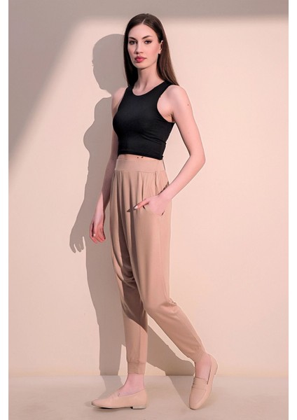 Kadın Bej Rahat Kumaş Cepli Şalvar Pantolon, Beli ve Paçası Lastikli modelleri