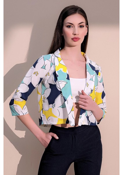 Kadın Sarı & Lacivert Şık Desenli Poplin Crop Ceket