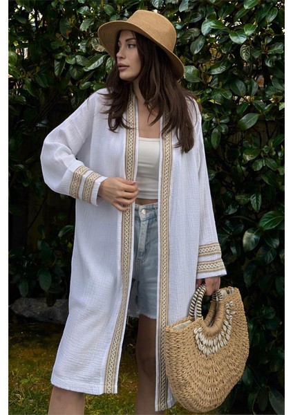 Kadın Beyaz Müslin Kumaş, Hasır Şerit Detaylı Salaş Kimono Ceket