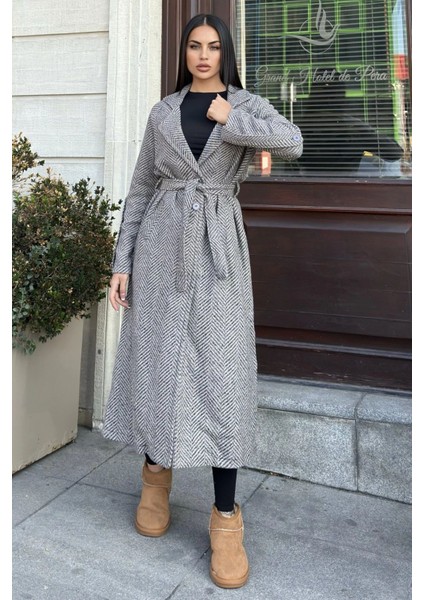 Vizon Kruvaze Yaka, Çift Cepli, Beli Kemerli, Uzun Balıksırtı Kaşe Kaban (Astarsız)