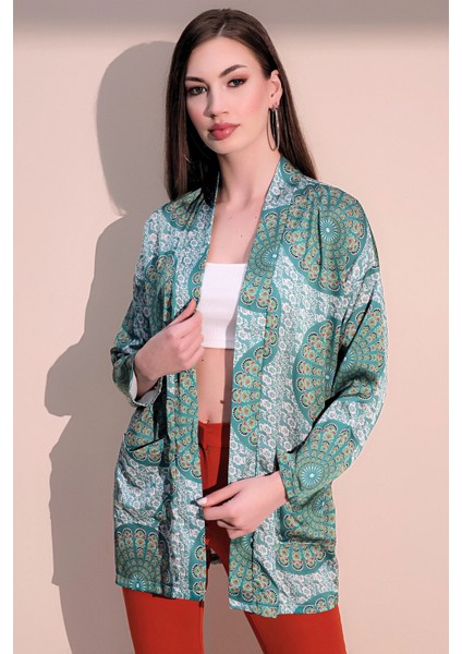 Kadın Yeşil Etnik Desen Yeni Moda Saten Çift Cepli Salaş Kimono Ceket - Tesettüre Uygun