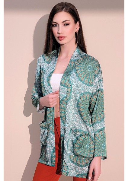 Kadın Yeşil Etnik Desen Yeni Moda Saten Çift Cepli Salaş Kimono Ceket - Tesettüre Uygun fiyatları